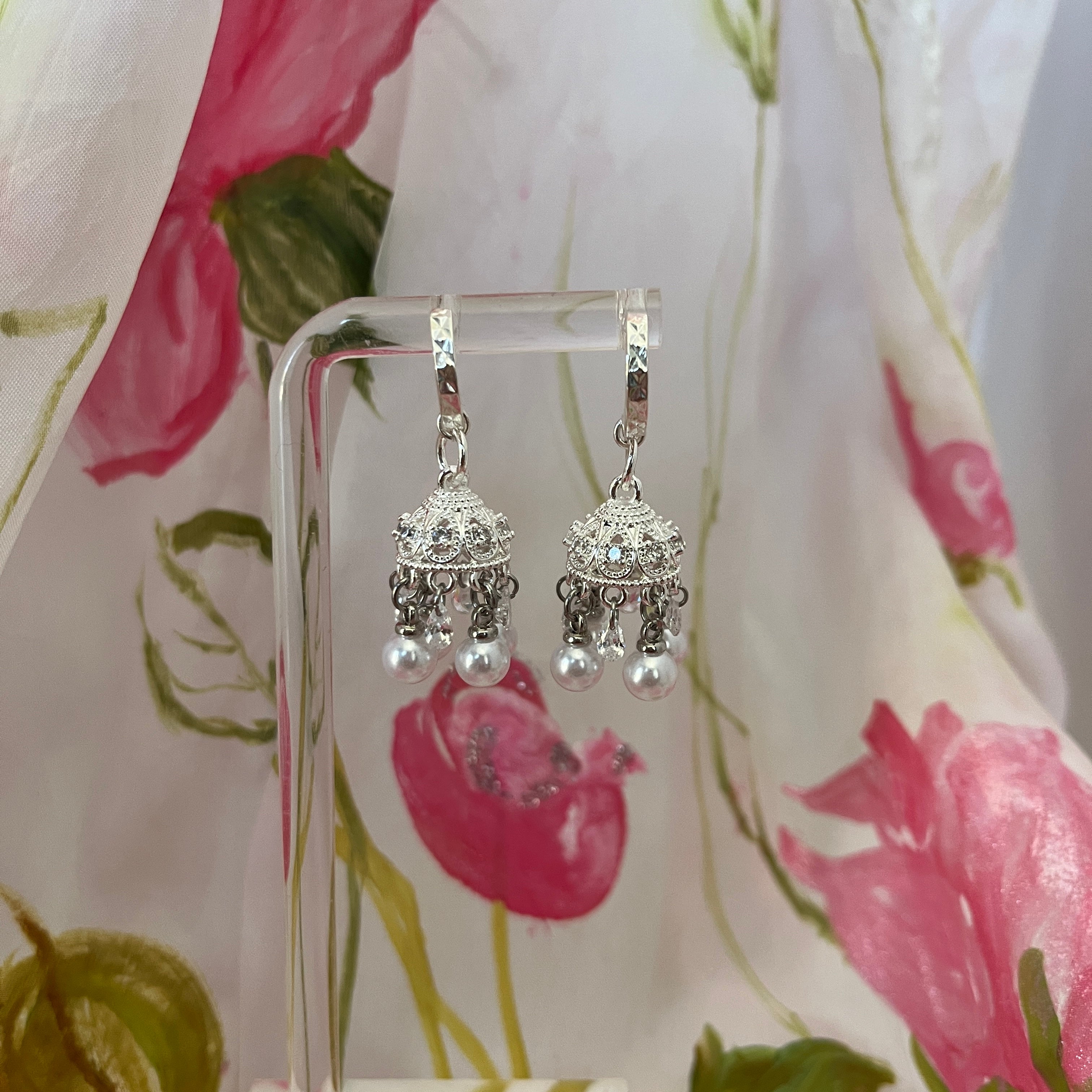Chandni Hoops